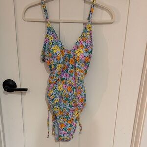 Cupshe Floral One-Piece Swimsuit